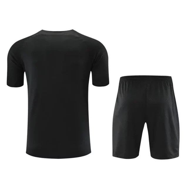 psg_black_tra_kit_form-3