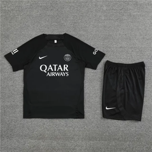 psg_black_tra_kit_form-8